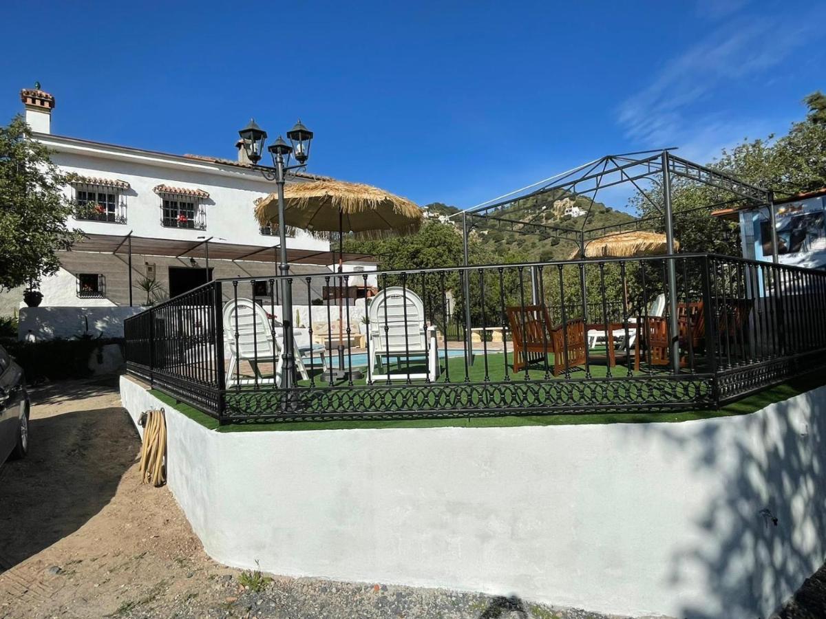 Alojamiento Rural El Paraiso Del Chorro Bagian luar foto